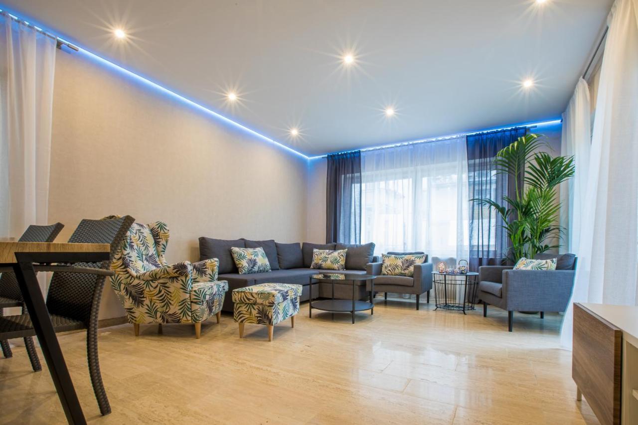 Modernes Apartment In Zentrumsnaehe Mit Eigenem Stellplatz Баден-Баден Экстерьер фото